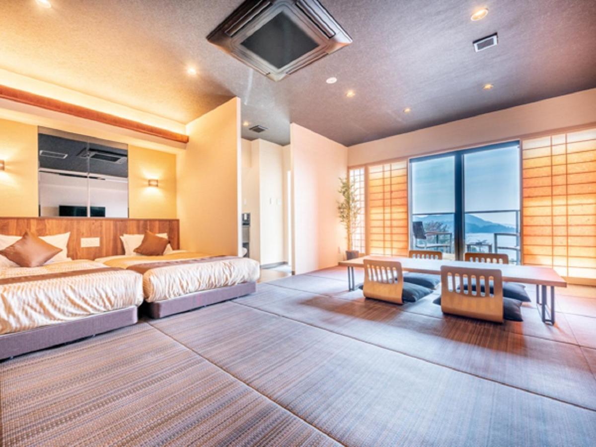 Livemax Resort Miyahama Ocean View Hatsukaichi Esterno foto