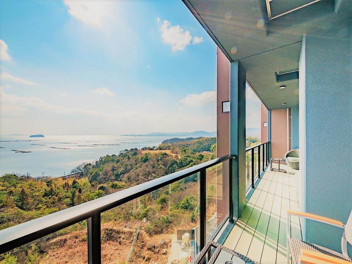Livemax Resort Miyahama Ocean View Hatsukaichi Esterno foto